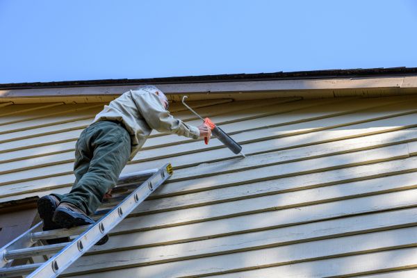 Cost of Vinyl Siding Caulk Repair in Yakima
